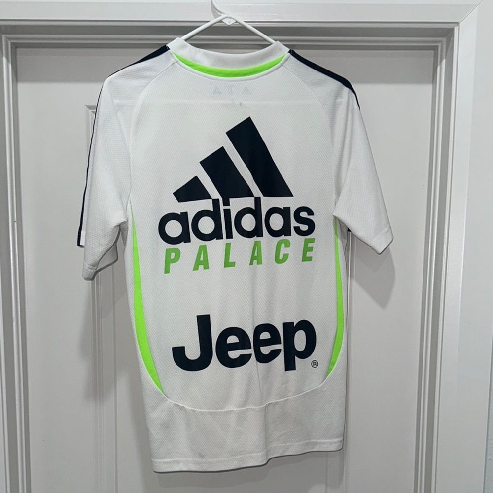 Palace Adidas Palace Juventus T-shirt